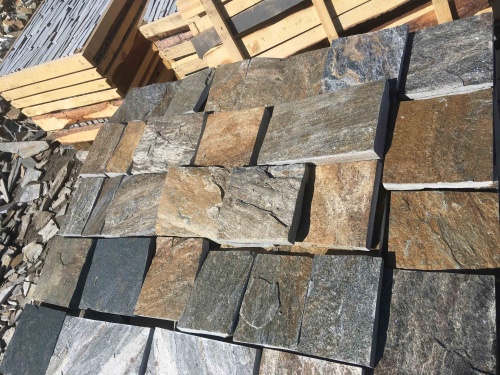 Плитка пилёная златолит Уральский для цоколя, отмостки купить в Москве