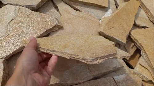 Плитняк златолит жёлтый для цоколя купить в Москве